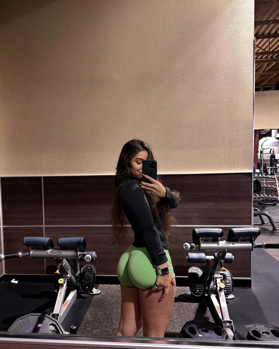 Big Bank Challenge, Twerking & Big Butts #0MuV23WP