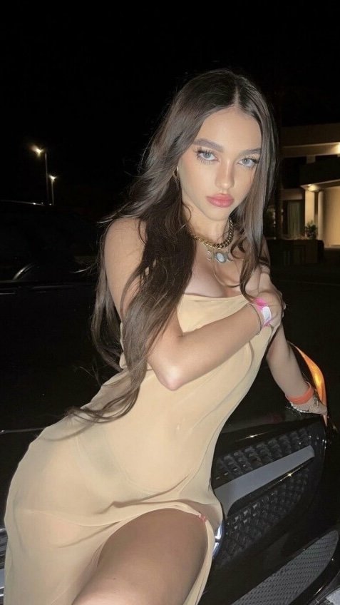 Brunette Teen Model Leaked Nudes #1DC6Jlch